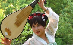 俄罗斯XX性幻女18